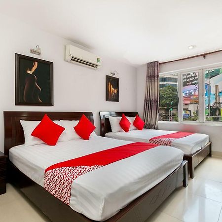 Oyo 375 Hoa Binh Hotel Đà Nẵng Kültér fotó