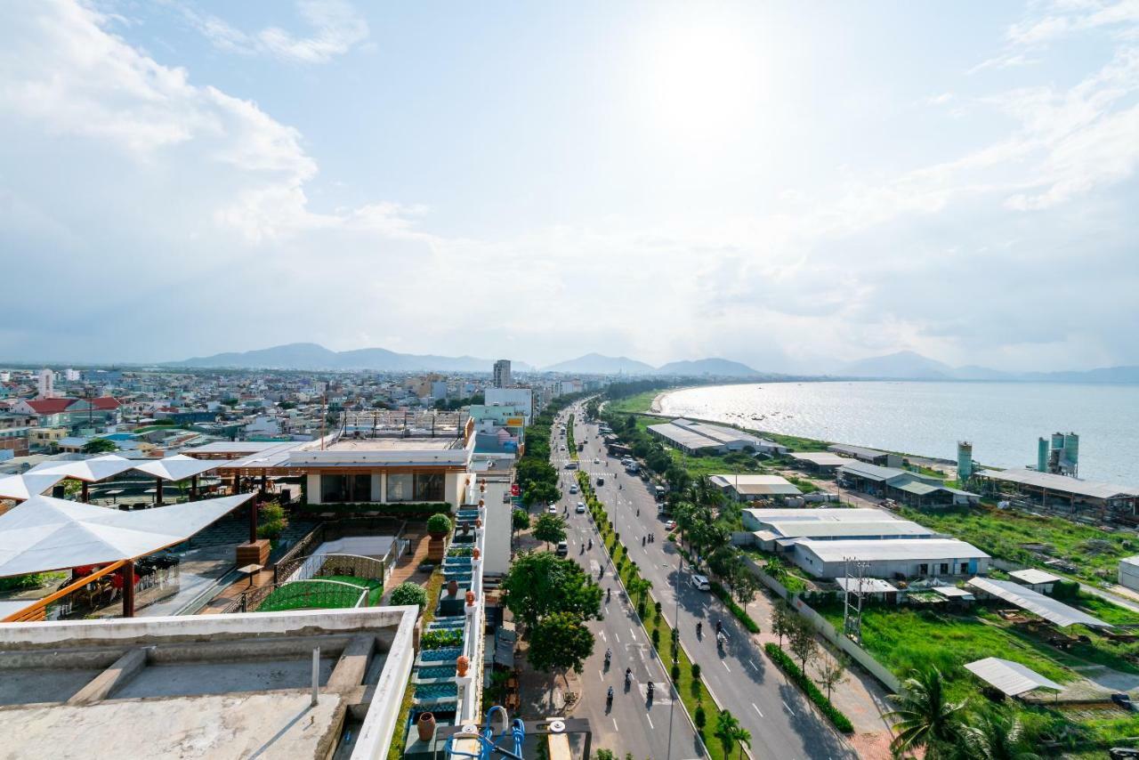 Oyo 375 Hoa Binh Hotel Đà Nẵng Kültér fotó