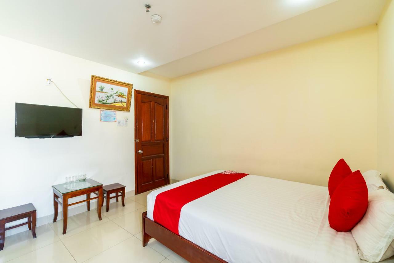 Oyo 375 Hoa Binh Hotel Đà Nẵng Kültér fotó