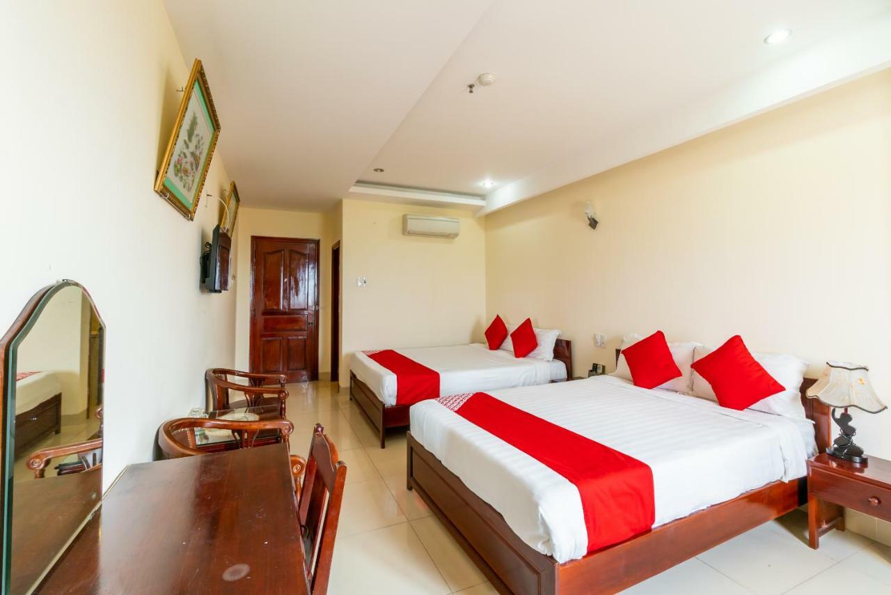 Oyo 375 Hoa Binh Hotel Đà Nẵng Kültér fotó