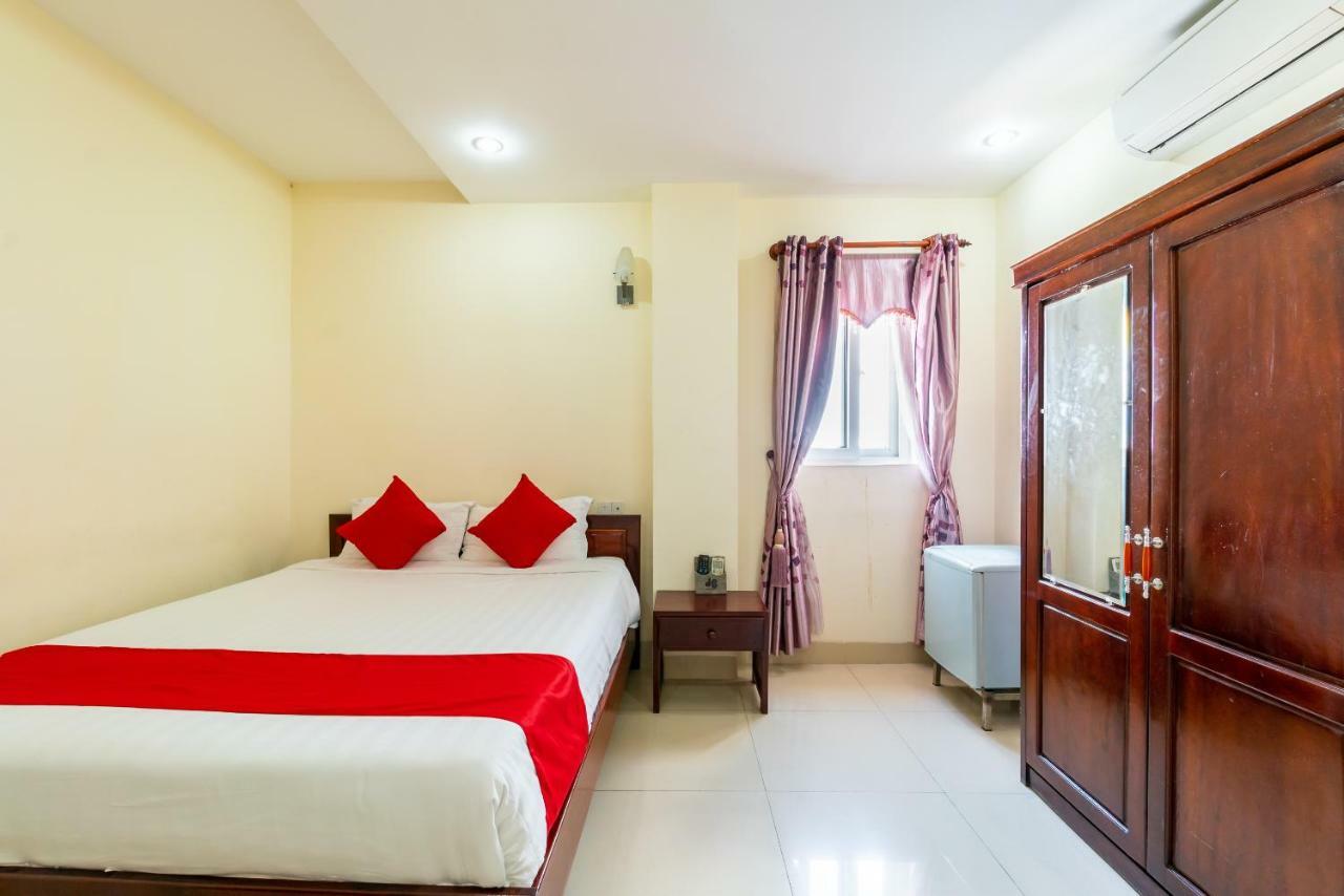 Oyo 375 Hoa Binh Hotel Đà Nẵng Kültér fotó