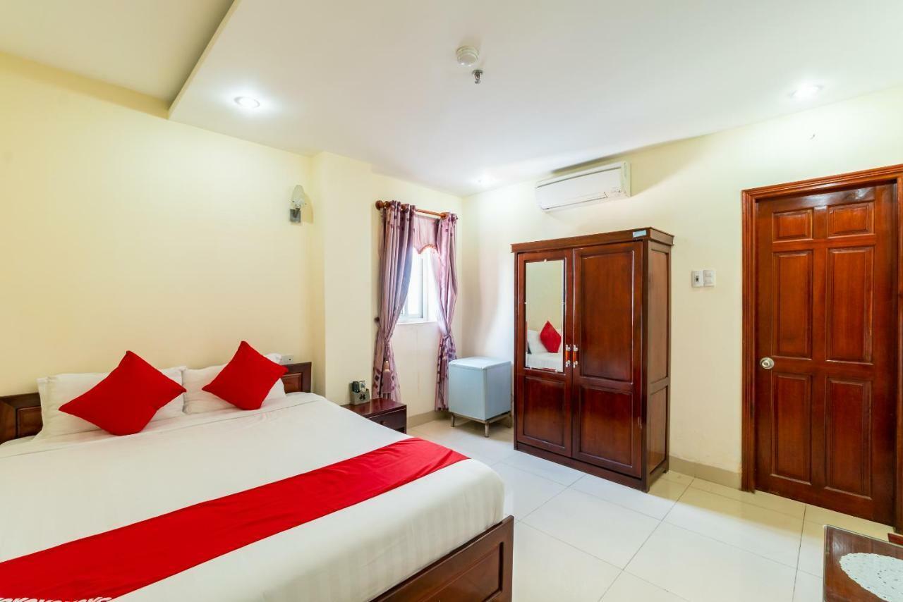 Oyo 375 Hoa Binh Hotel Đà Nẵng Kültér fotó
