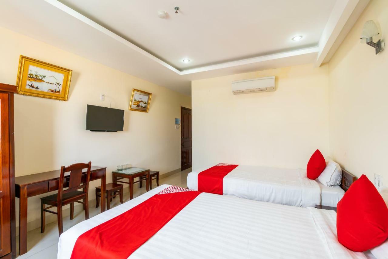 Oyo 375 Hoa Binh Hotel Đà Nẵng Kültér fotó