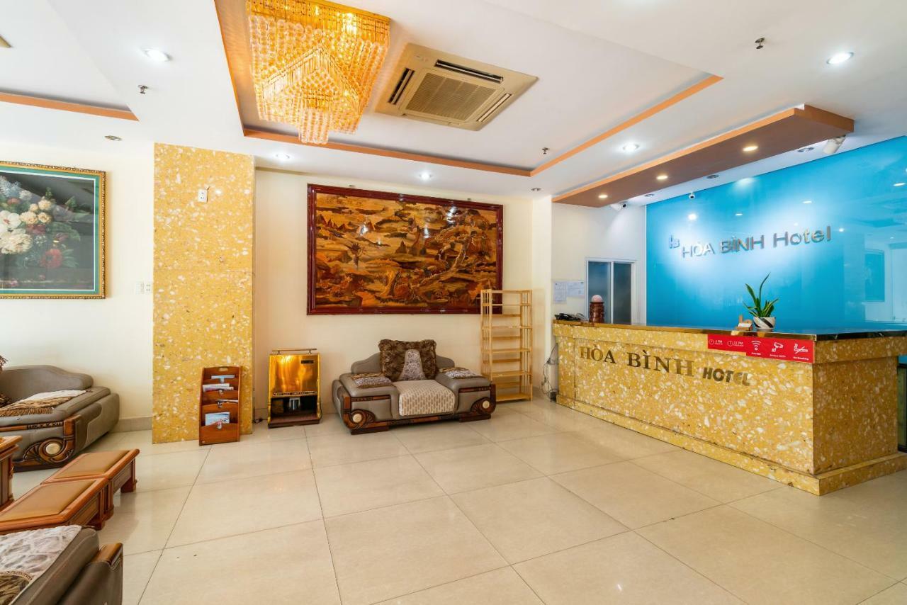 Oyo 375 Hoa Binh Hotel Đà Nẵng Kültér fotó